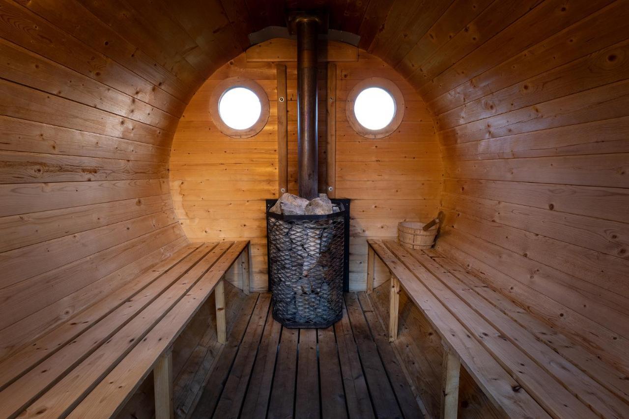 Witowianskie Domki Z Kominkiem, Jacuzzi I Sauna Dzianisz Екстериор снимка
