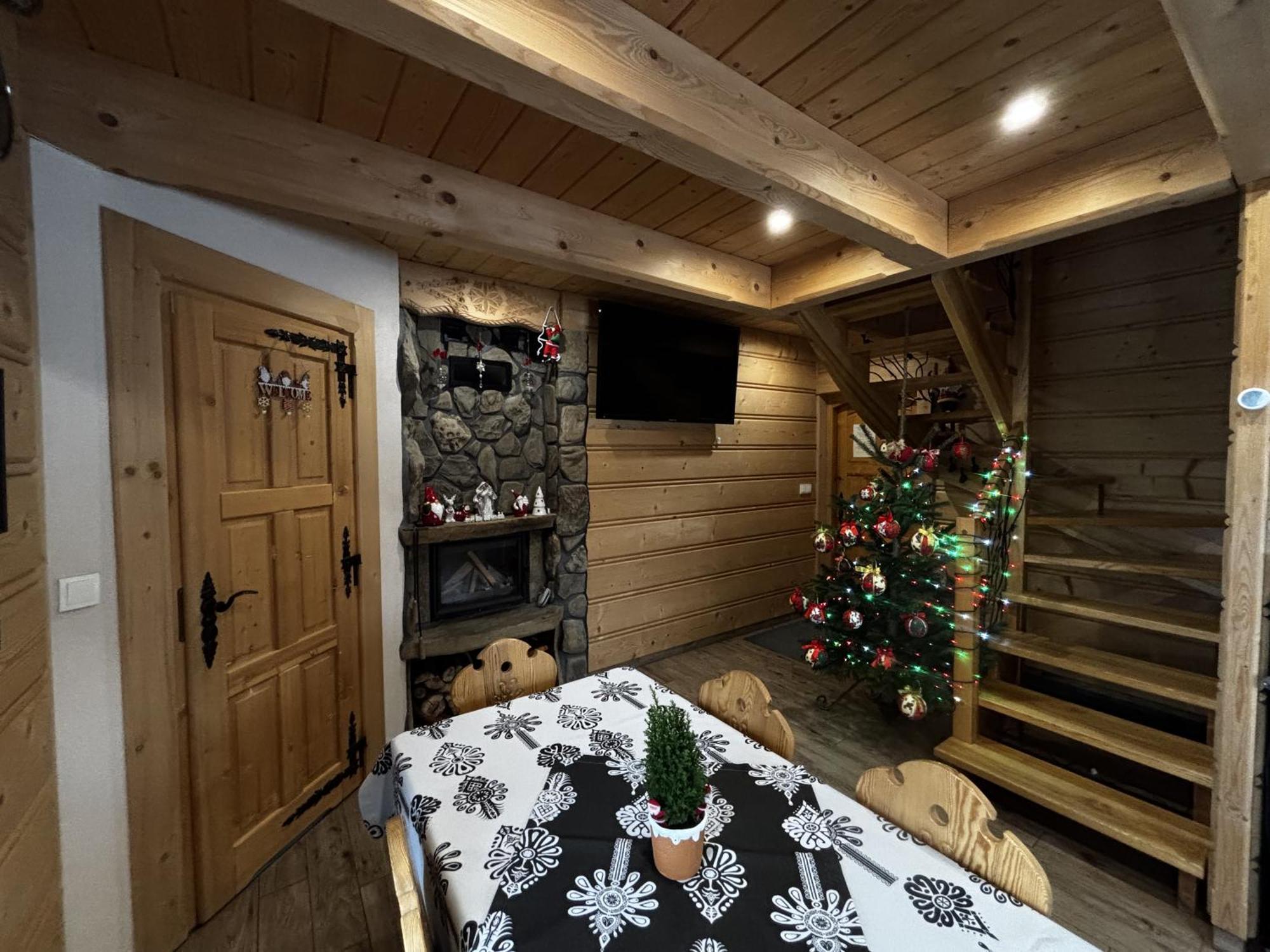 Witowianskie Domki Z Kominkiem, Jacuzzi I Sauna Dzianisz Екстериор снимка